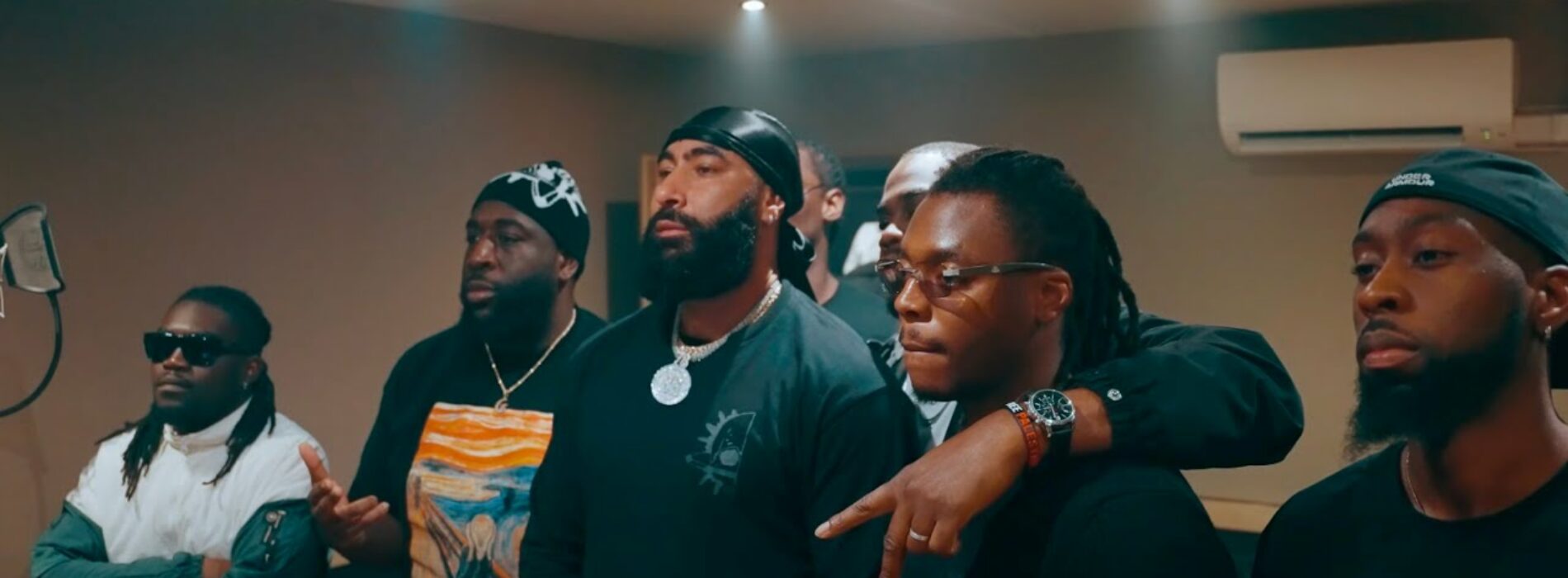 La Fouine & Koba LaD – U can’t see me (Clip Officiel) /  Album « CAPITALE DU CRIME RADIO »